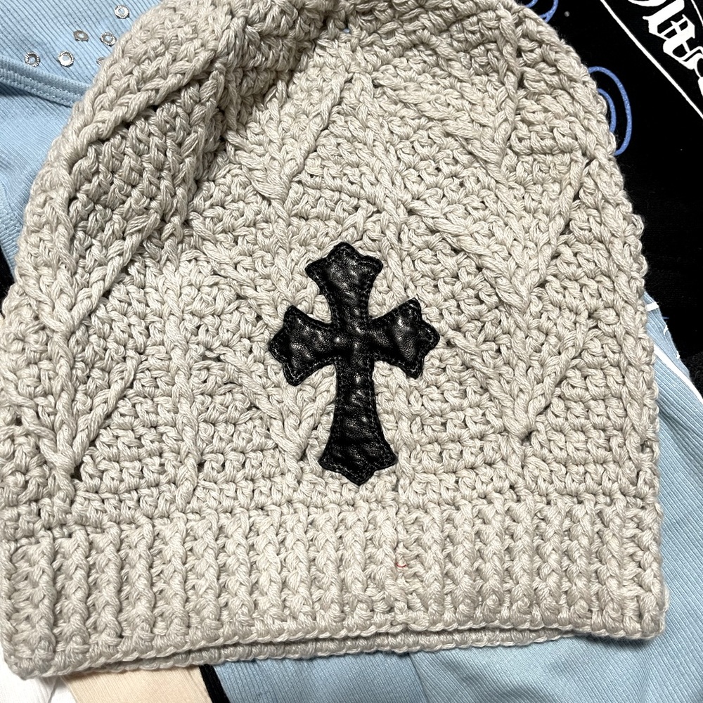 CHROME HEARTS WOMENS BEANIE